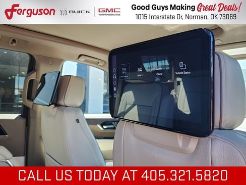 New 2026 GMC Yukon Denali w/ Denali Reserve Package AWD/4WD image 56