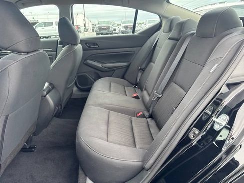 Used 2025 Nissan Altima 2.5 SV FWD image 20