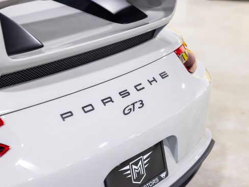 Used 2018 Porsche 911 GT3 image 15