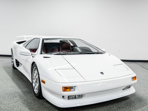 Used 1992 Lamborghini Diablo Coupe image 38
