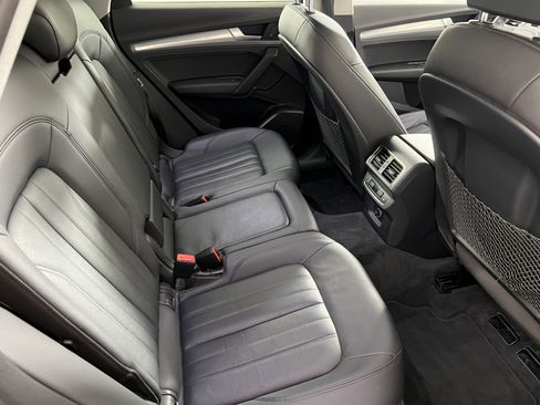 Used 2018 Audi Q5 2.0T Premium Plus w/ Premium Plus Package AWD/4WD image 24