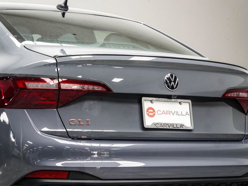 Used 2022 Volkswagen Jetta GLI Autobahn FWD image 13