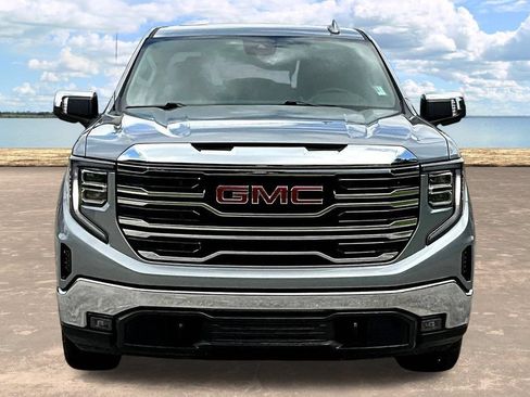 Used 2026 GMC Sierra 1500 SLT AWD/4WD image 2