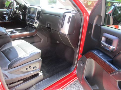 Used 2018 GMC Sierra 1500 SLT w/ SLT Premium Package image 10