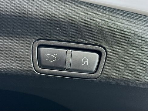 Used 2022 Alfa Romeo Stelvio Veloce image 32