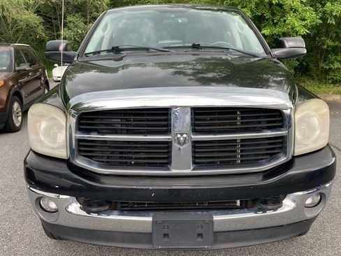Used 2007 Dodge Ram 2500 Truck SLT image 2