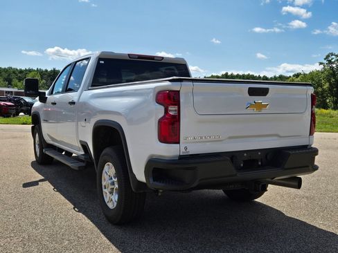 Used 2025 Chevrolet Silverado 3500 W/T AWD/4WD image 3