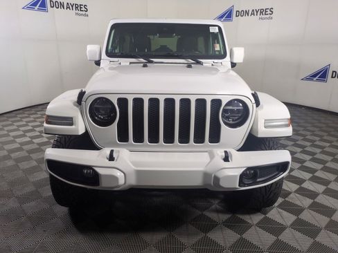 Used 2021 Jeep Wrangler Unlimited Sahara image 11