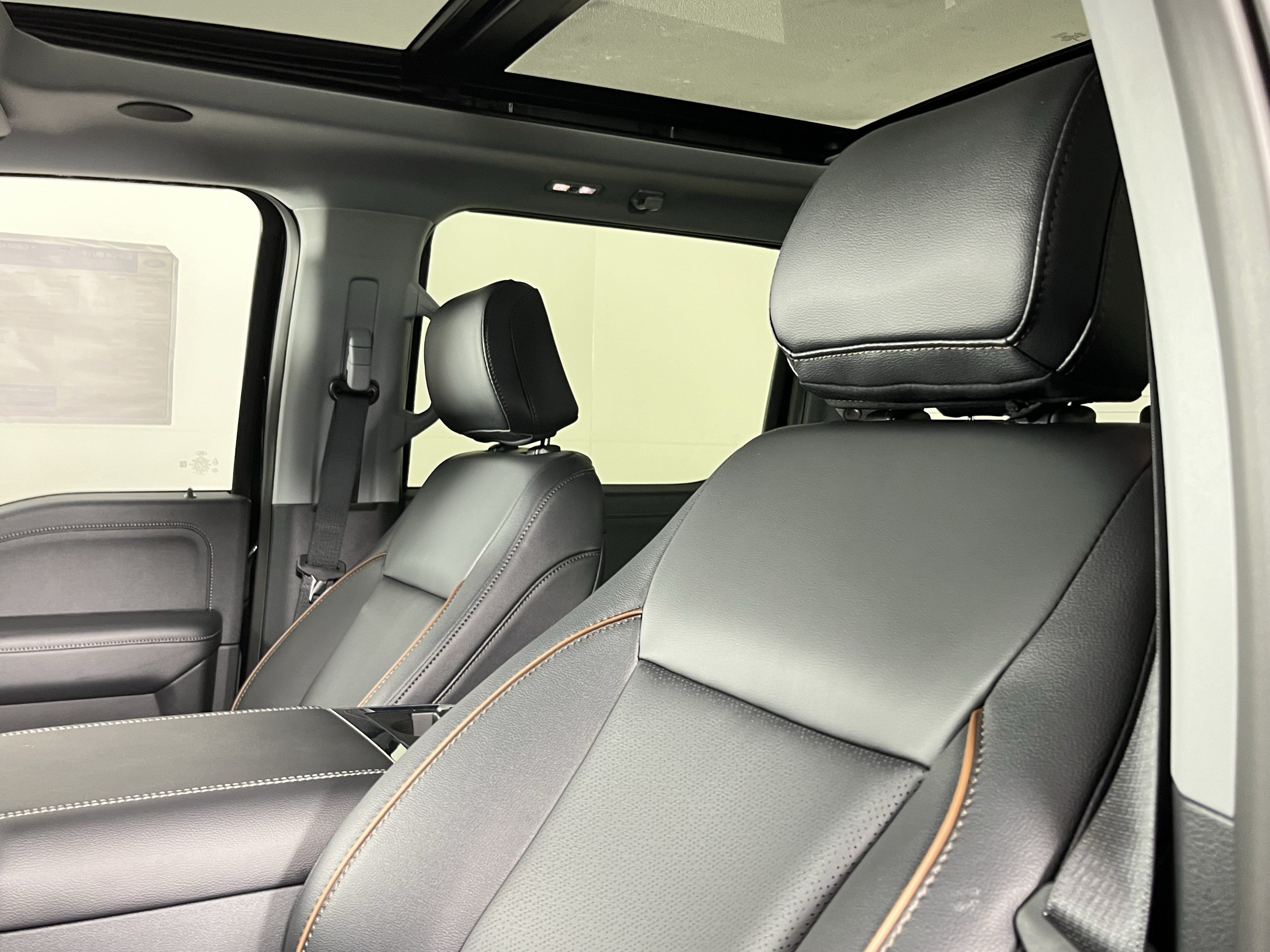 New 2026 Ford F350 Lariat w/ Tremor Off-Road Package AWD/4WD image 16