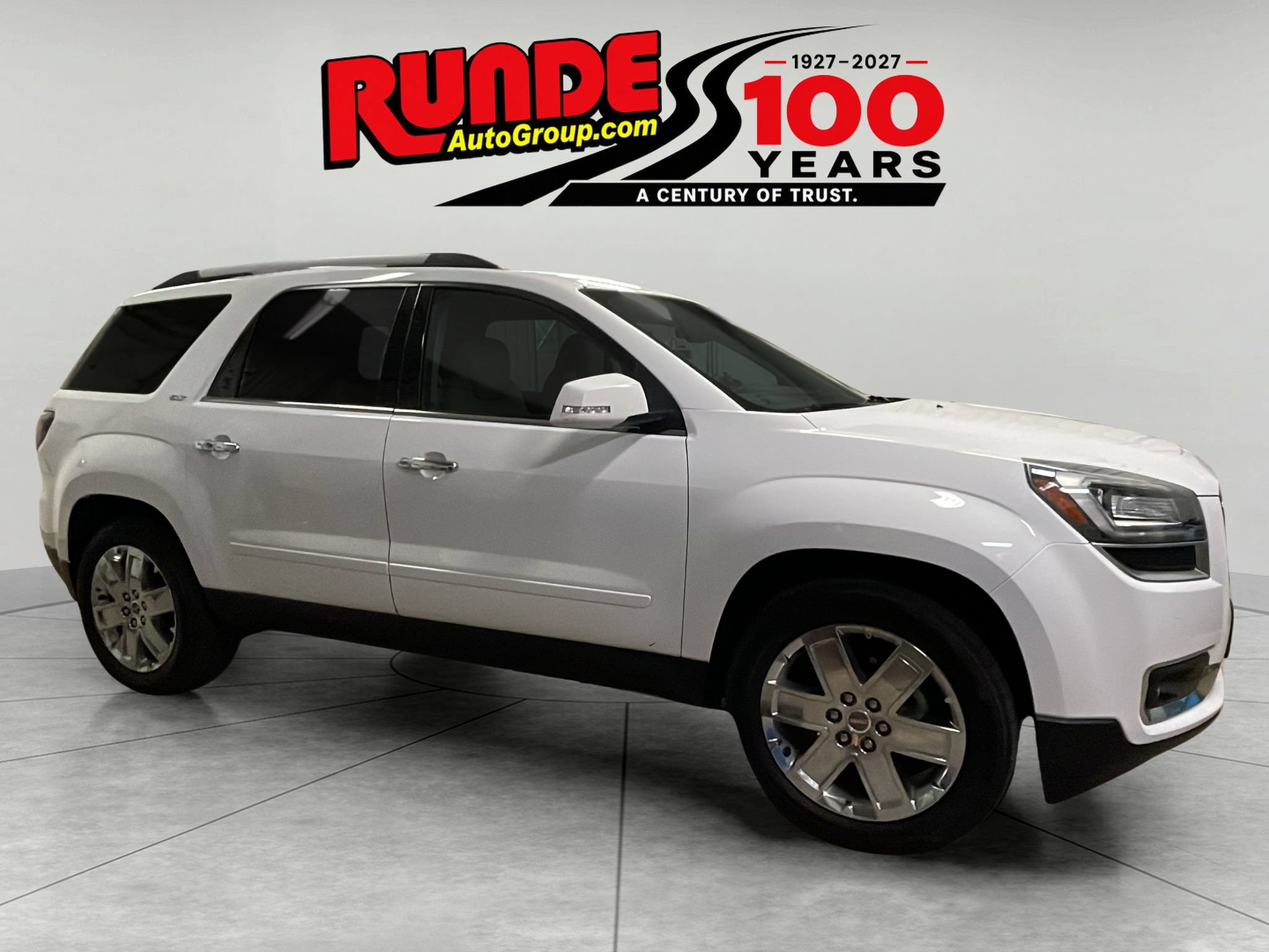 Used 2017 GMC Acadia Limited SLT AWD/4WD image 7