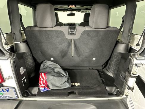 Used 2013 Jeep Wrangler Sport AWD/4WD image 8