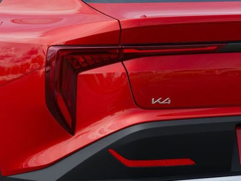 New 2026 Kia K4 EX image 12