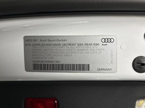 Used 2021 Audi RS 7 Sportback w/ Carbon Optic Package AWD/4WD image 34