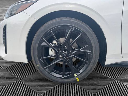 New 2025 Nissan Sentra SR w/ Midnight Edition image 37