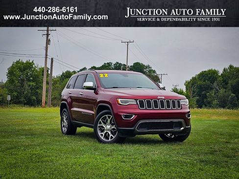Used 2022 Jeep Grand Cherokee Limited w/ Tech Group AWD/4WD image 1