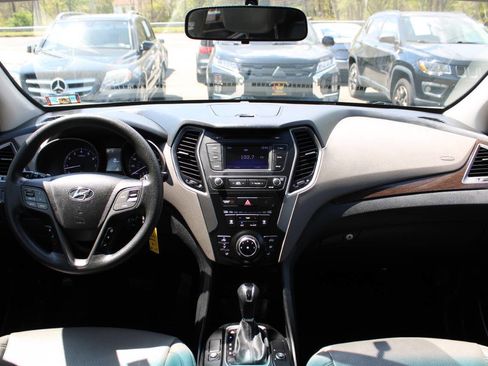 Used 2018 Hyundai Santa Fe Sport AWD/4WD image 32