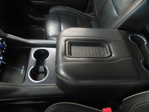 Used 2021 GMC Yukon XL SLT RWD image 46