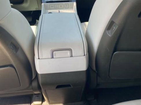 Used 2025 Hyundai Santa Fe Calligraphy image 33