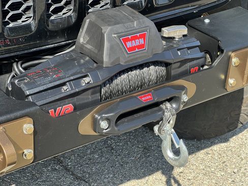 Used 2020 Jeep Gladiator Sport w/ Quick Order Package 24S image 18