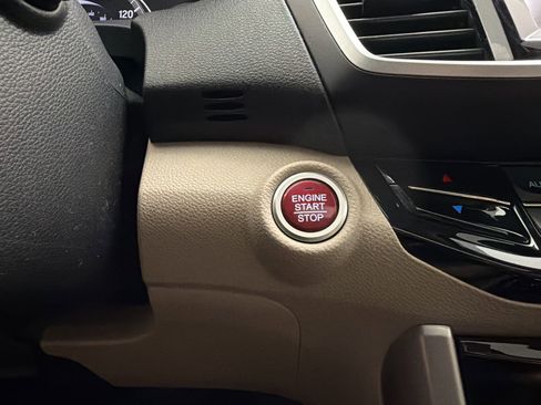 Used 2016 Honda Accord EX-L image 26