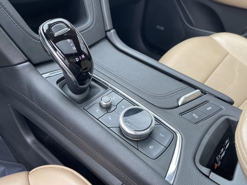 Used 2021 Cadillac XT5 Premium Luxury w/ Platinum Package image 15