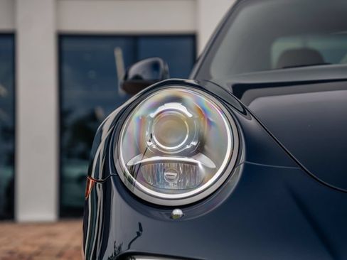 Used 2015 Porsche 911 Turbo AWD/4WD image 9