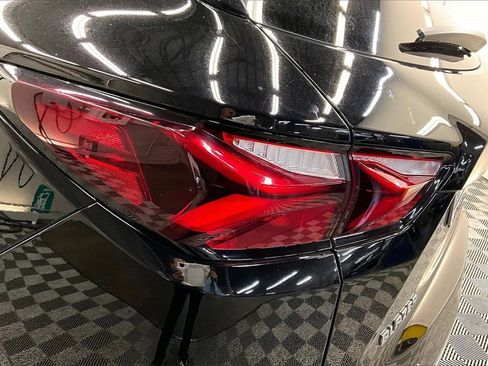 Used 2019 Chevrolet Blazer Premier w/ LPO, Sport Package image 28