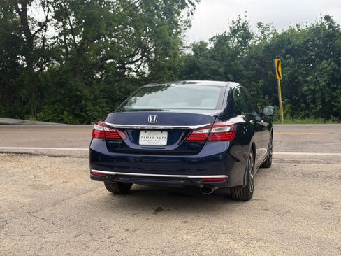 Used 2016 Honda Accord EX-L image 10