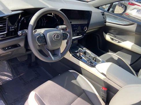 Used 2023 Lexus NX 350 AWD image 24