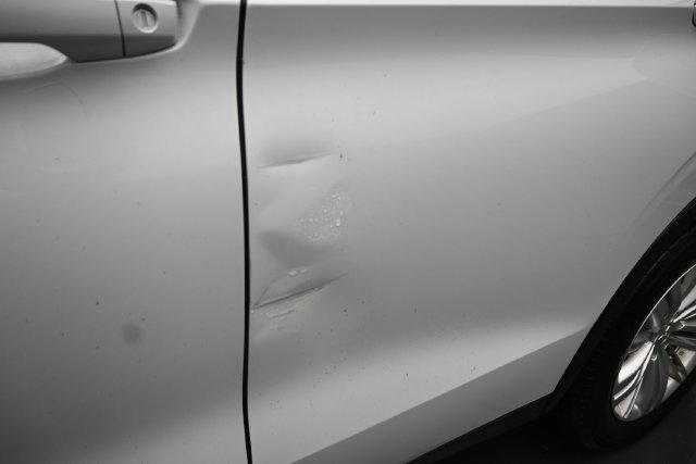 Used 2024 Mitsubishi Outlander ES AWD/4WD image 14