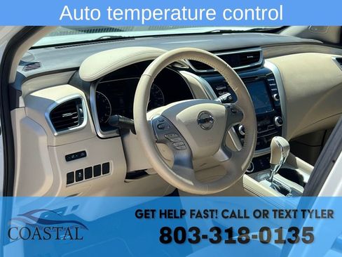 Used 2017 Nissan Murano SV w/ Premium Plus Package image 5