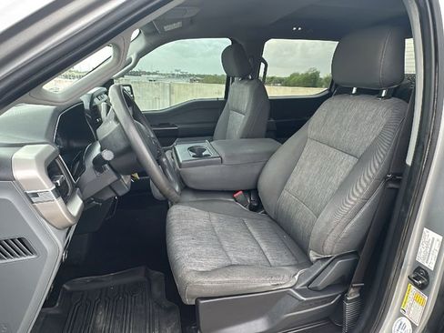 Used 2022 Ford F150 XL w/ Max Trailer Tow Package image 4