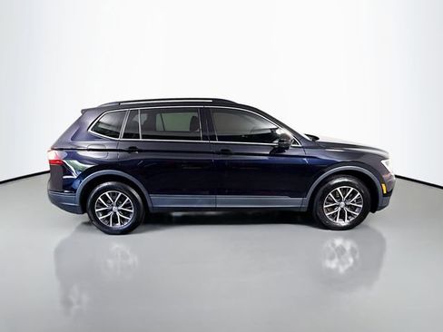 Used 2019 Volkswagen Tiguan SE w/ Panoramic Sunroof Package AWD/4WD image 5