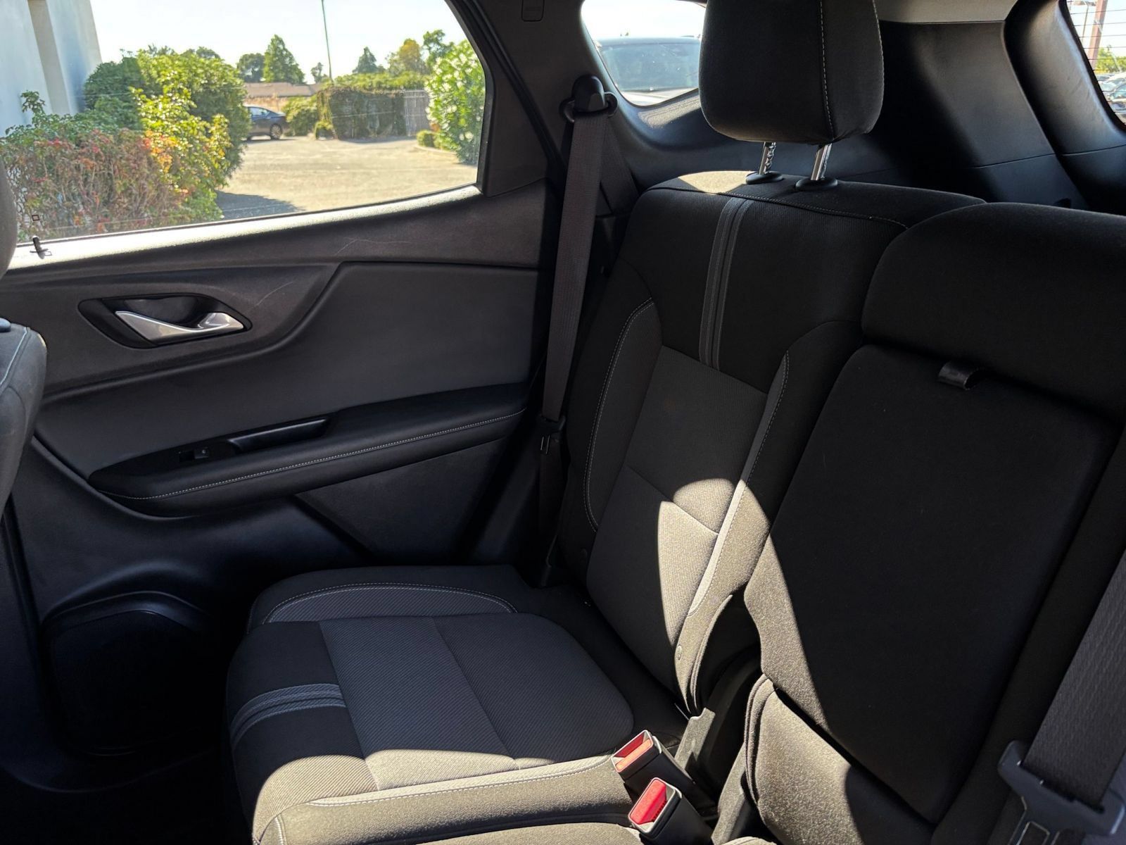 Used 2025 Chevrolet Blazer LT FWD image 39