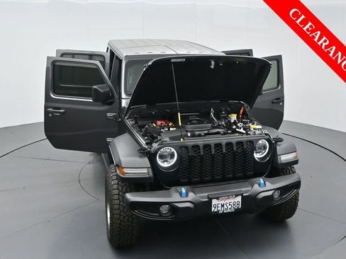 Used 2023 Jeep Wrangler Unlimited image 40