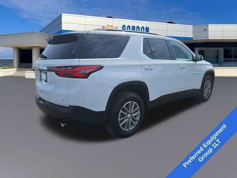 Used 2023 Chevrolet Traverse LT image 6