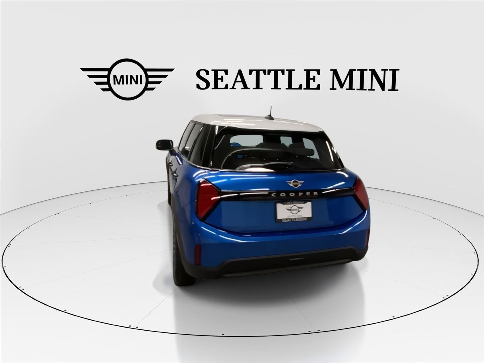 New 2026 MINI Cooper 4-Door Hardtop FWD image 9