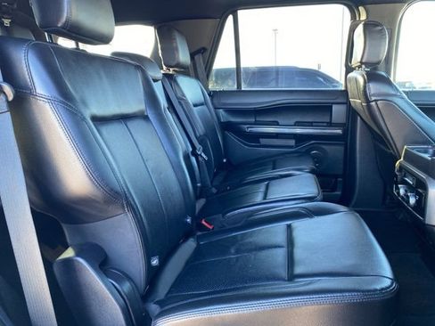 Used 2020 Ford Expedition XLT w/ Equipment Group 202A image 13