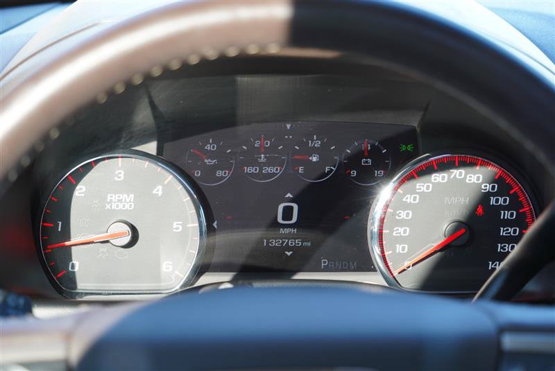Used 2015 GMC Yukon Denali w/ Premium Package AWD/4WD image 65