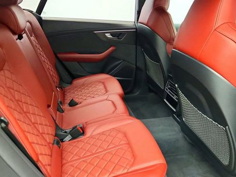 Used 2023 Audi SQ8 Prestige w/ Prestige Package AWD/4WD image 25