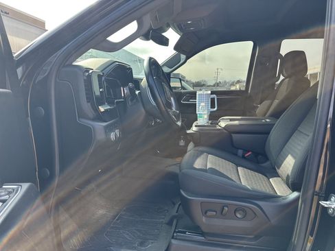 Used 2023 GMC Sierra 1500 Elevation w/ LPO, Elevation Black Package image 10