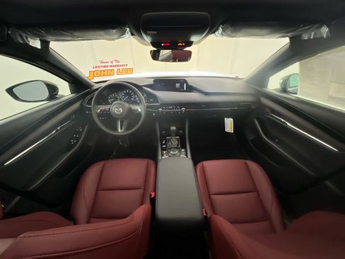 New 2026 MAZDA MAZDA3 Carbon image 20