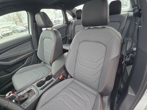 New 2026 Volkswagen Jetta GLI Autobahn FWD image 25