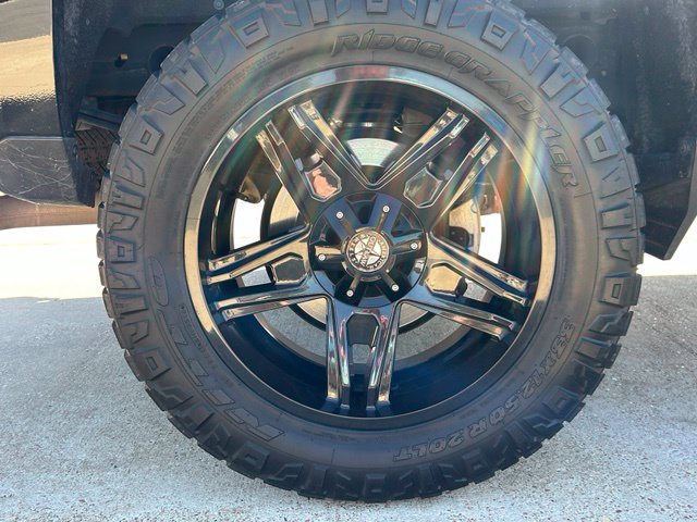 Used 2018 Chevrolet Silverado 1500 LT w/ All Star Edition AWD/4WD image 7