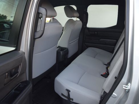 Used 2026 Toyota Tacoma SR5 AWD/4WD image 8