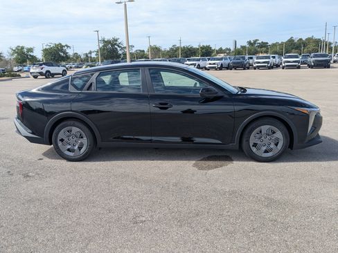 New 2026 Kia K4 LX FWD image 4