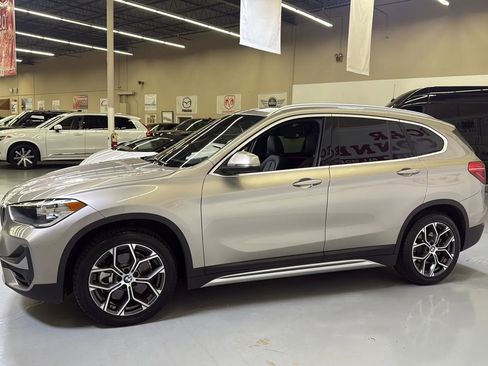 Used 2021 BMW X1 xDrive28i w/ Convenience Package image 5