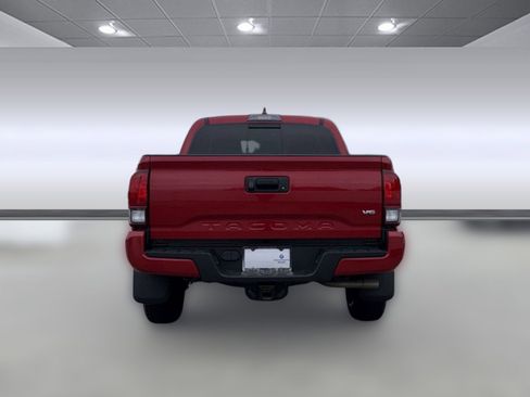 Used 2022 Toyota Tacoma SR5 w/ Technology Package RWD image 9