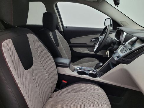 Used 2017 Chevrolet Equinox LT w/ Convenience Package image 21