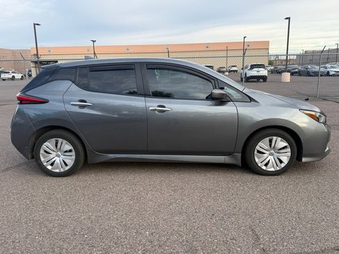 Certified 2024 Nissan Leaf S image 4